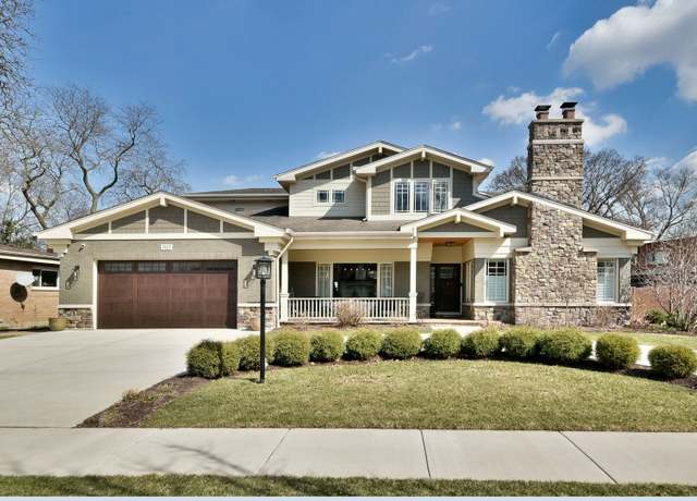 Property at 303 S Poplar Ave, Elmhurst, IL 60126, 5 beds, 5 baths