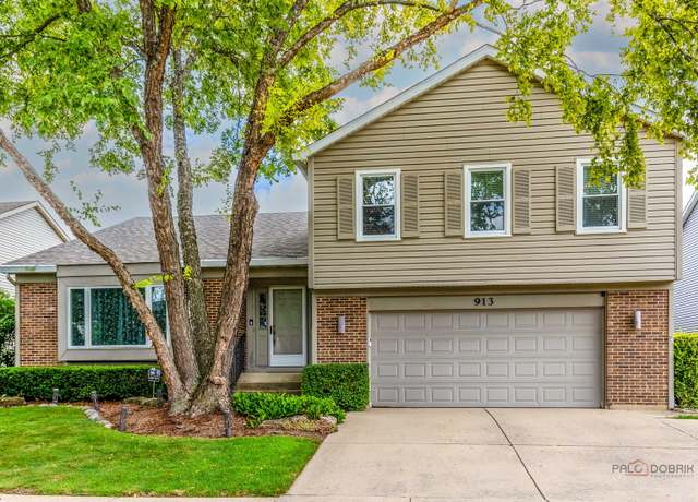 Property at 913 Hobson Dr, Buffalo Grove, IL 60089, 4 beds, 3.5 baths