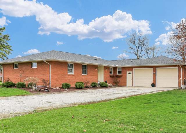 Property at 106 Cherry Dr, Fithian, IL 61844, 3 beds, 3.5 baths