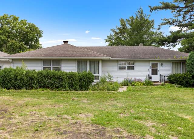 Property at 6477 Spring Brook Rd, Rockford, IL 61114, 4 beds, 2 baths