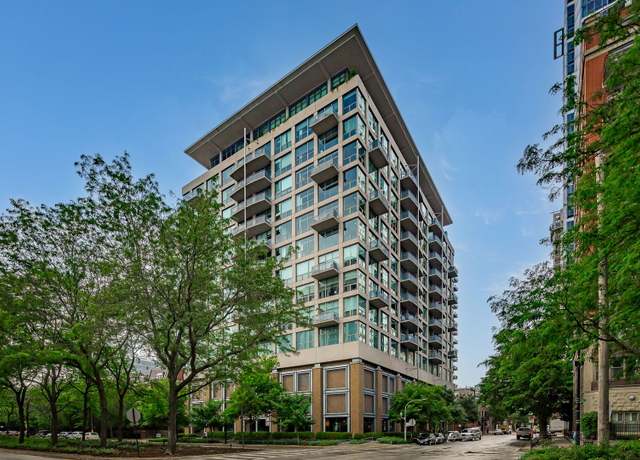 Property at 125 E 13th St #808, Chicago, IL 60605, 2 beds, 2 baths