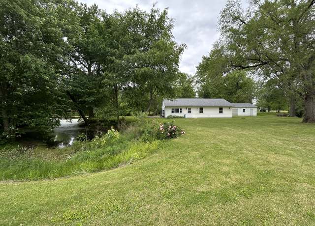 Property at 106 Clingan Ln, Danville, IL 61832, 3 beds, 1 bath