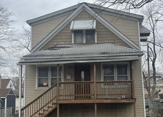 Property at 7846 White Ave, Lyons, IL 60534, 4 beds, 1.5 baths