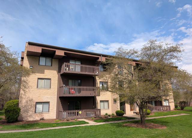 Property at 3107 Ingalls Ave Unit 1D, Joliet, IL 60435, 2 beds, 2 baths