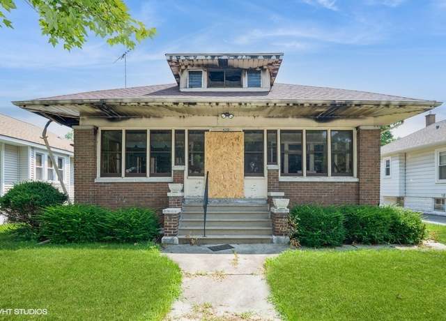 Property at 420 Cowles Ave, Joliet, IL 60435, 2 beds, 1 bath