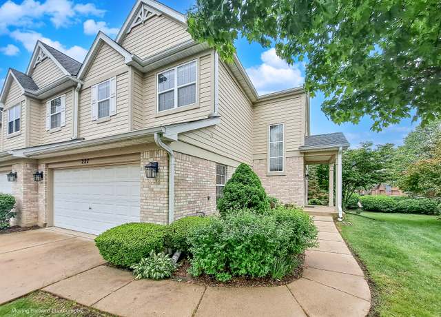 Property at 227 Westminster Dr, Bloomingdale, IL 60108, 3 beds, 3.5 baths