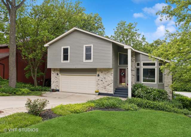 Property at 841 Bonnie Brae Ln, Bolingbrook, IL 60440, 4 beds, 2.5 baths
