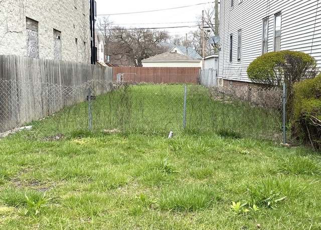 Property at 710 E 95th St, Chicago, IL 60619