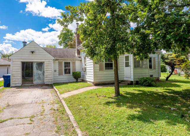Property at 6945 W 96th Pl, Oak Lawn, IL 60453, 3 beds, 1 bath