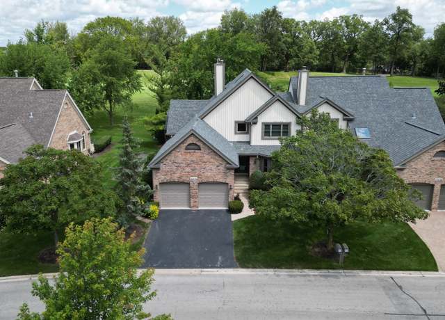 Property at 10646 Golf Rd, Orland Park, IL 60462, 4 beds, 3.5 baths