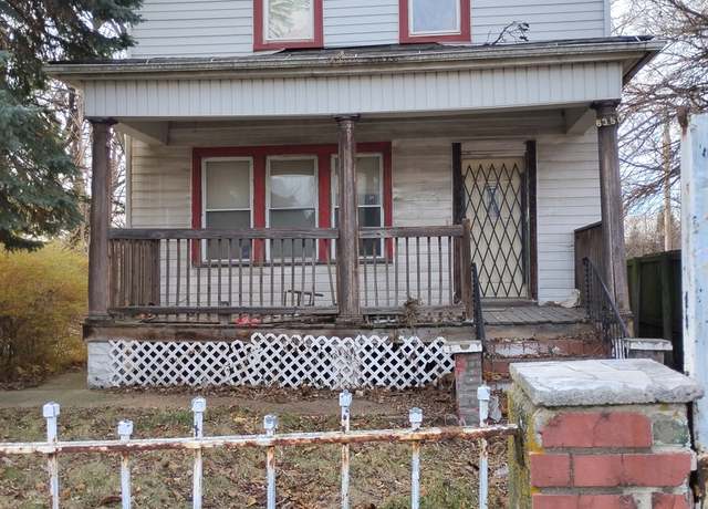 Property at 6350 S Parnell Ave, Chicago, IL 60621, 3 beds, 1.5 baths