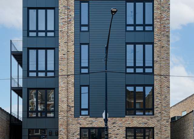 Property at 2135 W Cermak Rd #1, Chicago, IL 60608, 4 beds, 4 baths