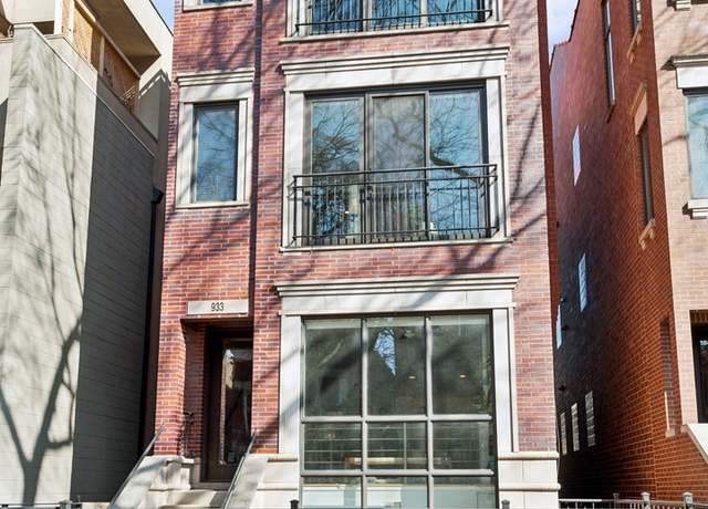 Property at 933 N Wolcott Ave #2, Chicago, IL 60622, 2 beds, 2 baths