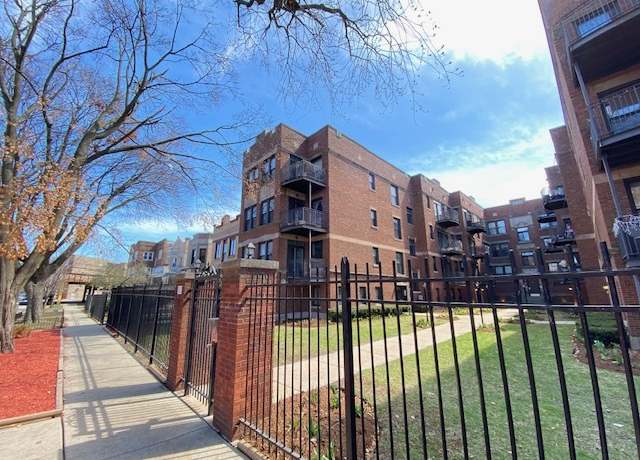 Property at 1617 W Fargo Ave Unit 2N, Chicago, IL 60626, 2 beds, 2 baths