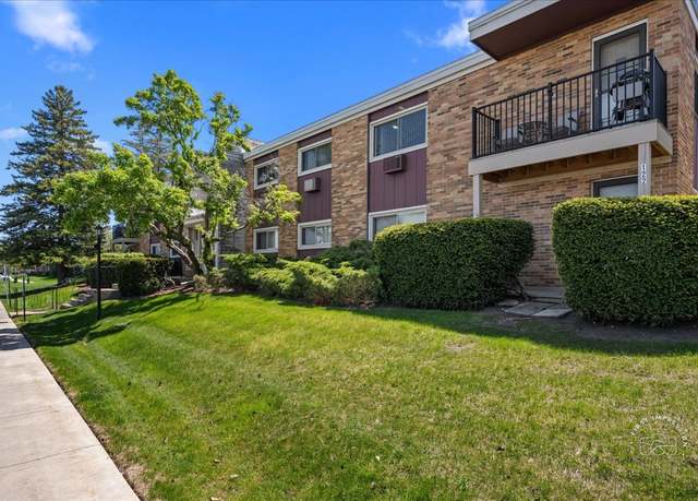 Property at 1313A S Rebecca Rd #202, Lombard, IL 60148, 2 beds, 1.5 baths