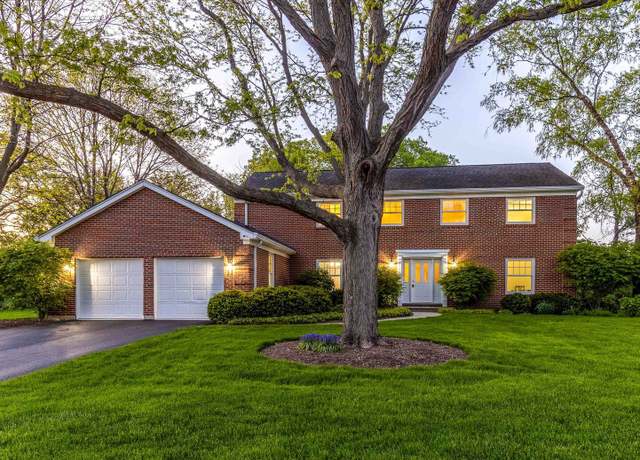 Property at 303 Whytegate Ct, Lincolnshire, IL 60045, 4 beds, 2.5 baths