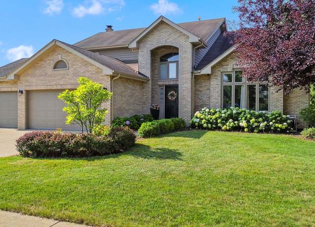 Property at 7465 Bayfield Dr, Tinley Park, IL 60487, 4 beds, 2.5 baths