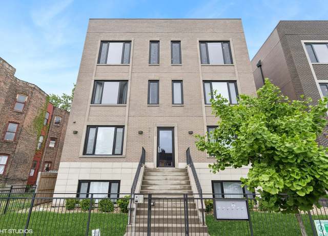 Property at 4816 S St. Lawrence Ave #302, Chicago, IL 60615, 3 beds, 2 baths
