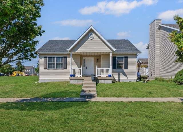 Property at 1317 Montgomery St, Urbana, IL 61802, 4 beds, 2 baths