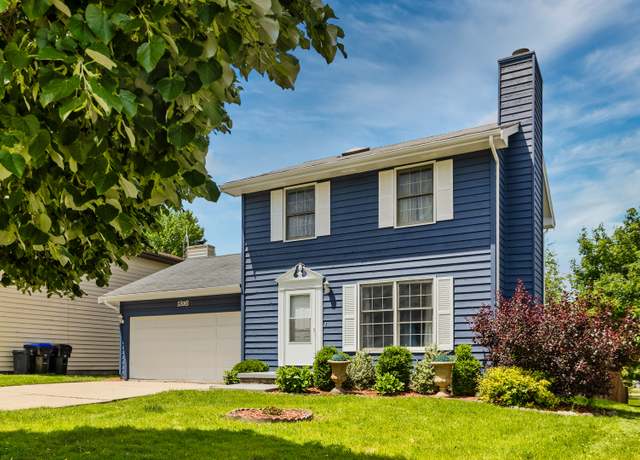 Property at 1316 Challis Dr, Bloomington, IL 61704, 3 beds, 2.5 baths