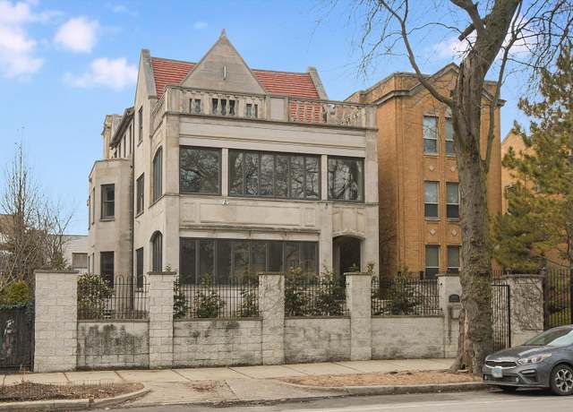Property at 4750 S Drexel Blvd, Chicago, IL 60615, 6 beds, 6 baths