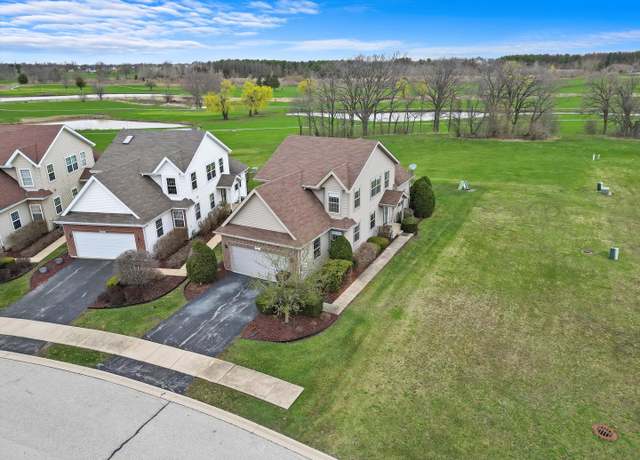 Property at 286 Sunset Blvd, Beecher, IL 60401, 3 beds, 3.5 baths