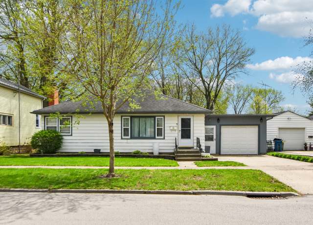Property at 737 E North St, Morris, IL 60450, 2 beds, 2 baths