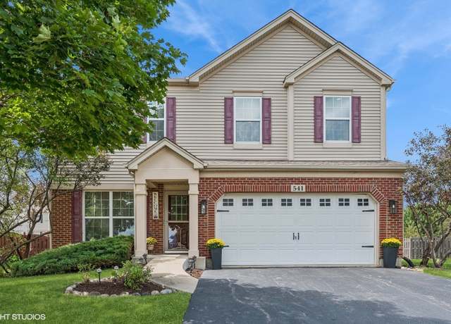 Property at 541 Regal Ln, Bolingbrook, IL 60490, 4 beds, 2.5 baths