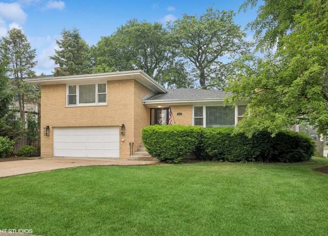 Property at 504 S Spring Ave, La Grange, IL 60525, 3 beds, 2.5 baths