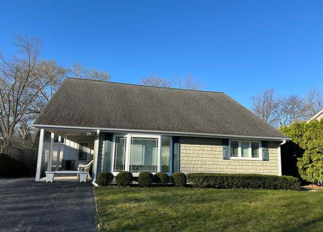 Property at 2413 Wing St, Rolling Meadows, IL 60008, 8 beds, 3.5 baths