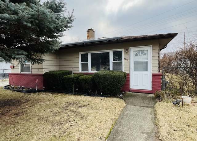 Property at 1290 Balmoral Ave, Calumet City, IL 60409, 3 beds, 1.5 baths