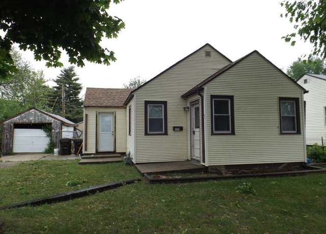 Property at 1210 W 20th St, Rock Falls, IL 61071, 2 beds, 1 bath