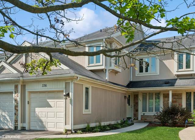 Property at 336 Redwing Dr Unit 18-3, Deerfield, IL 60015, 4 beds, 3.5 baths