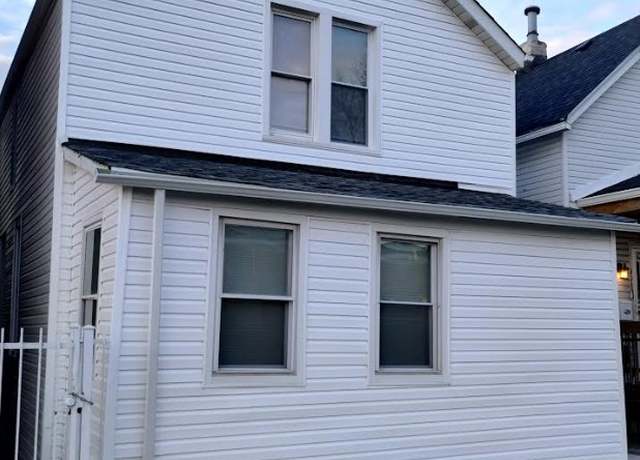Property at 4936 W Harrison St, Chicago, IL 60644, 4 beds, 1 bath