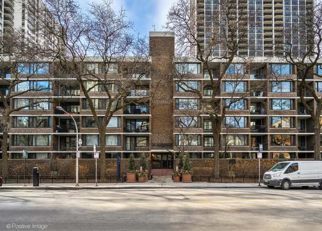 Property at 1555 N Sandburg Ter Unit 405K, Chicago, IL 60610, 3 beds, 3 baths