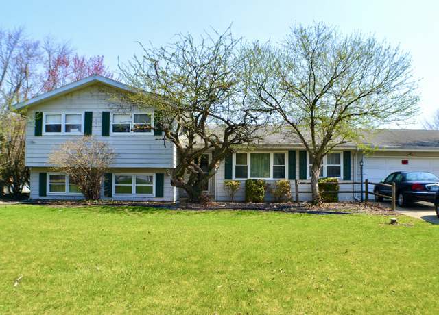 Property at 15157 S Thomas Ct, Plainfield, IL 60544, 4 beds, 2.5 baths
