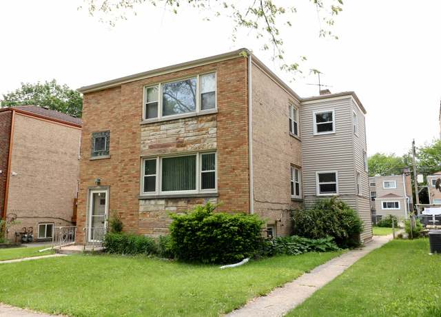 Property at 8206 Knox Ave, Skokie, IL 60076, 6 beds, 3 baths