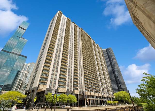 Property at 400 E Randolph St #826, Chicago, IL 60601, 2 beds, 1 bath