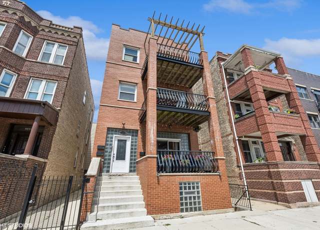 Property at 2328 W Augusta Blvd Unit 1F, Chicago, IL 60622, 3 beds, 2.5 baths