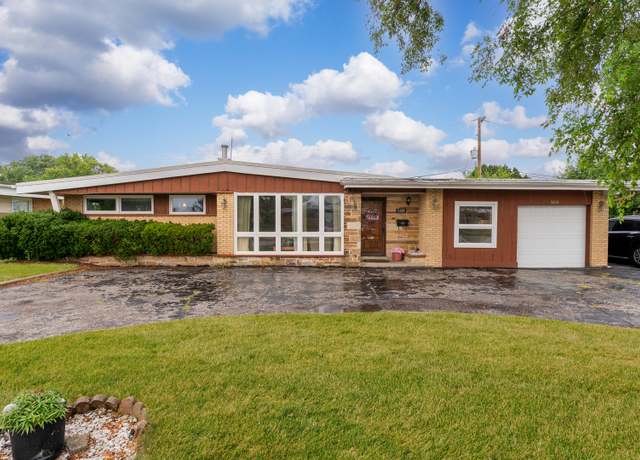 Property at 5161 N Moreland Ave, Norridge, IL 60706, 3 beds, 2 baths