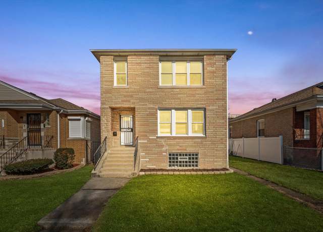 Property at 1250 W 111th Pl, Chicago, IL 60643, 6 beds, 2 baths