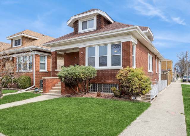 Property at 1347 Euclid Ave, Berwyn, IL 60402, 4 beds, 3 baths