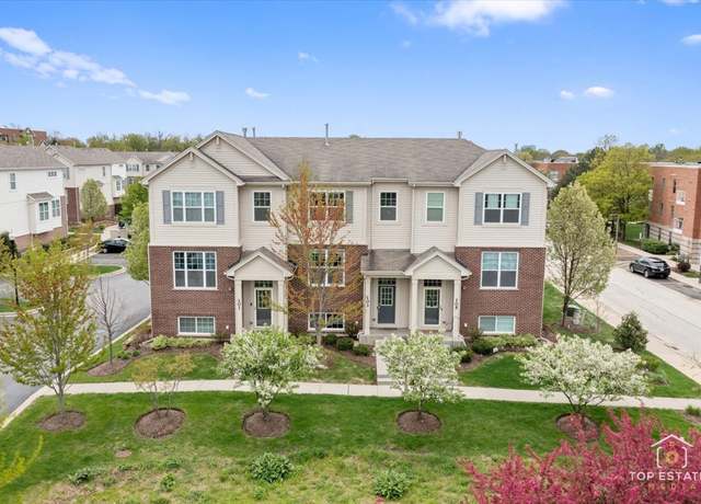 Property at 103 Lexington Ln, Rolling Meadows, IL 60008, 2 beds, 2.5 baths