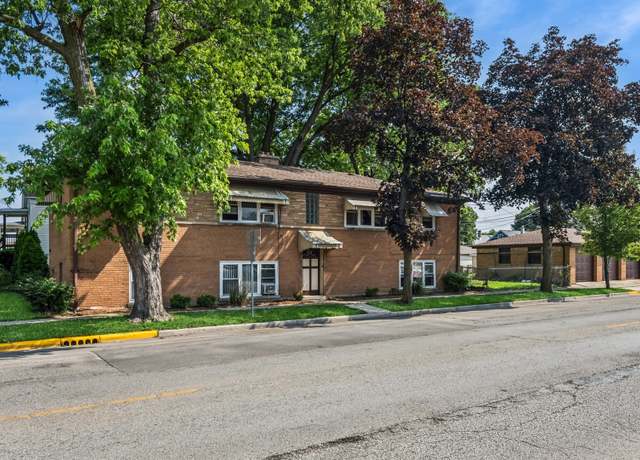 Property at 1547 Clinton Ave, Berwyn, IL 60402, 3 beds, 4 baths