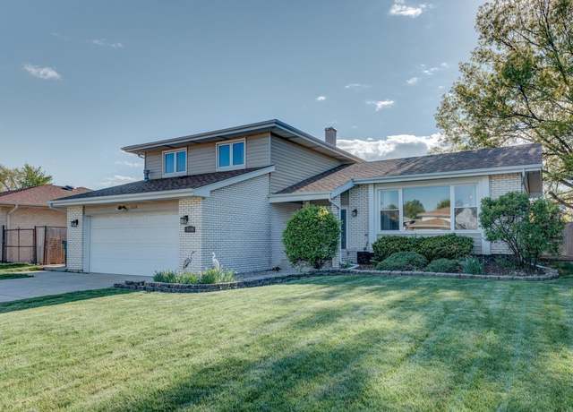 Property at 15608 Rob Roy Dr, Oak Forest, IL 60452, 3 beds, 2 baths