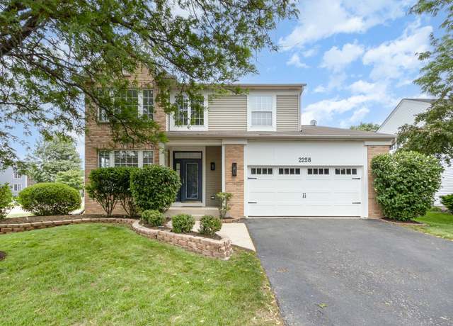 Property at 2258 Halsted Ln, Aurora, IL 60503, 4 beds, 2.5 baths