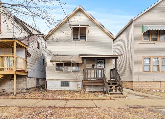 Property at 2808 E 93rd St, Chicago, IL 60617, 4 beds, 1 bath