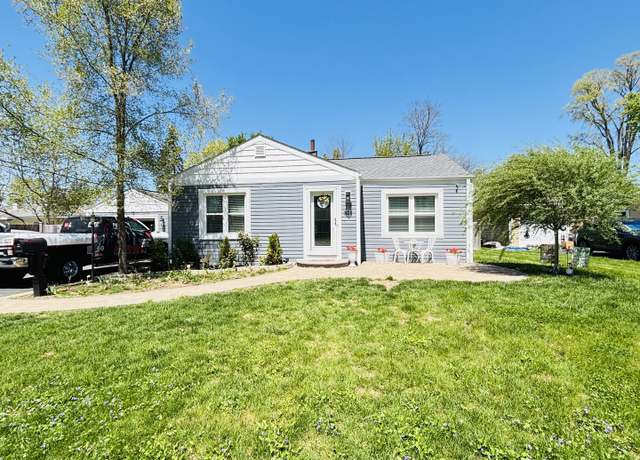 Property at 321 Lewis Ave, Wauconda, IL 60084, 3 beds, 2 baths