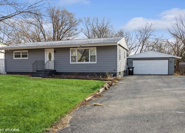 Property at 1512 Lakeland Ave, Mchenry, IL 60050, 3 beds, 1.5 baths