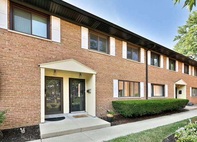 Property at 300 Duane St #6, Glen Ellyn, IL 60137, 2 beds, 1.5 baths